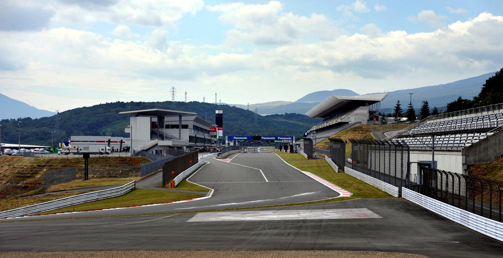 view op imod pitlane på Fuji
(Foto: FIA WEC)