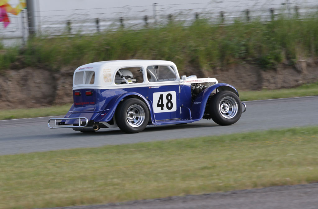 Et nyt setup skal testes på den blå og hvide racer.
(Foto: Motorsporten.dk)