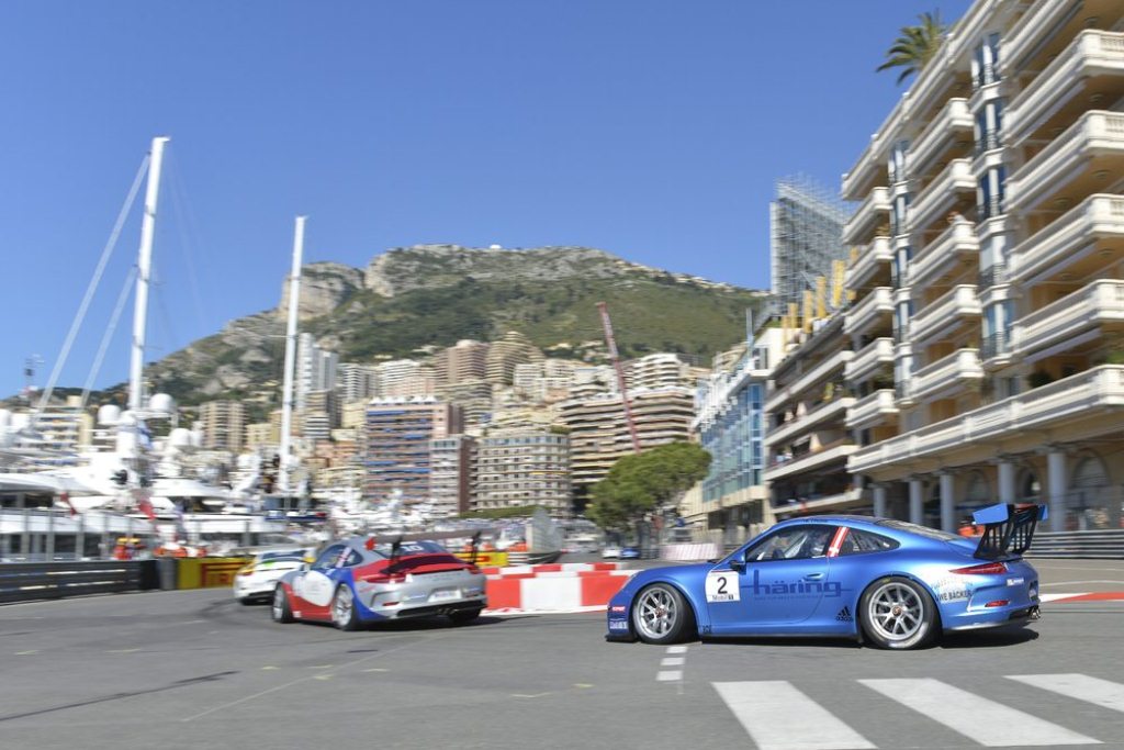 Thiim jagter 8. pladsen
(Foto: Porsche Media)
