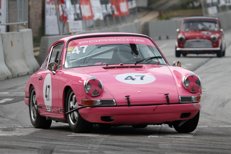 En rigtig flot pink Porsche 911
(Foto: Allan Nielsen/Motorsporten.dk)