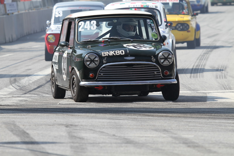 Igen tæt kamp mellem hundehusene og Fiat'erne
(Foto: Allan Nielsen/Motorsporten.dk)