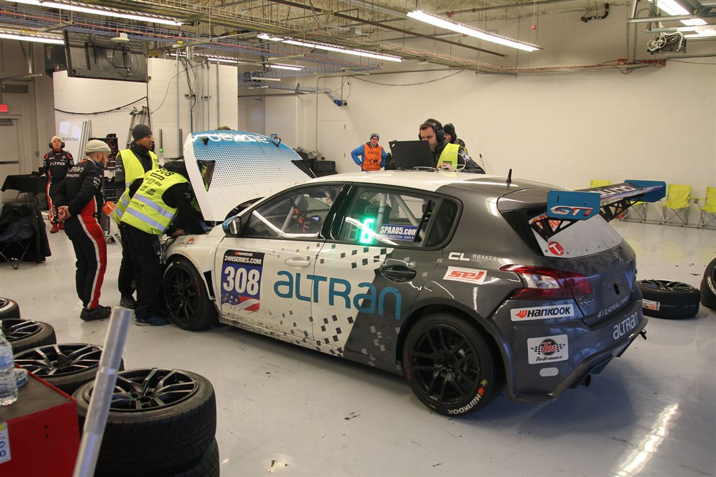 Kim Holmgaard og Team Altran Peugeot